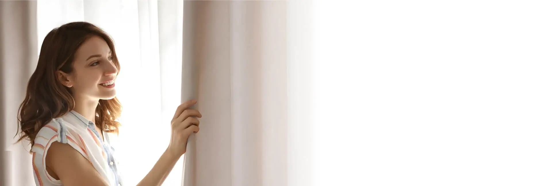 Instantly control curtains with a simple tug.